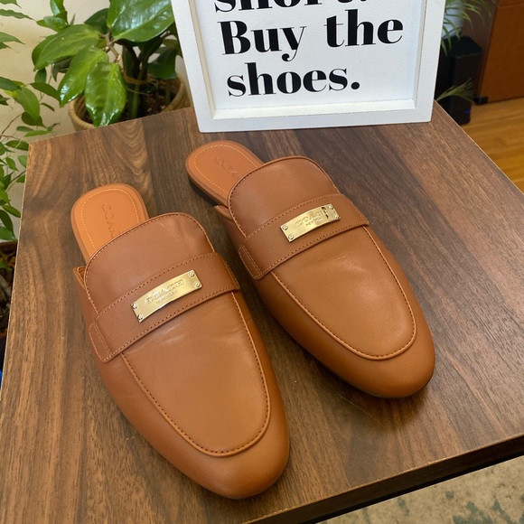 Coach Shea Leather Mule - Picture 3 of 6